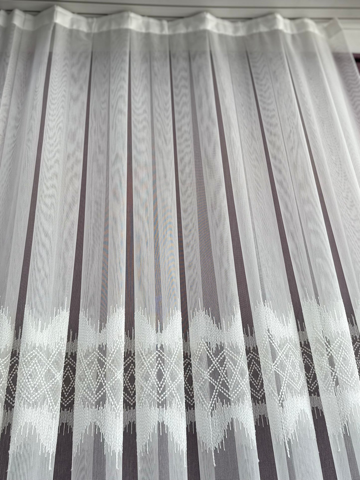 Zarif İkili Şerit Desenli Lüks Tül Perde