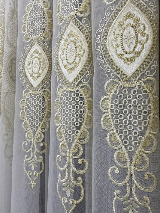 Zarif Altın Desenli Tül Perde - Krem Beyaz, Lüks İşlemeli Model