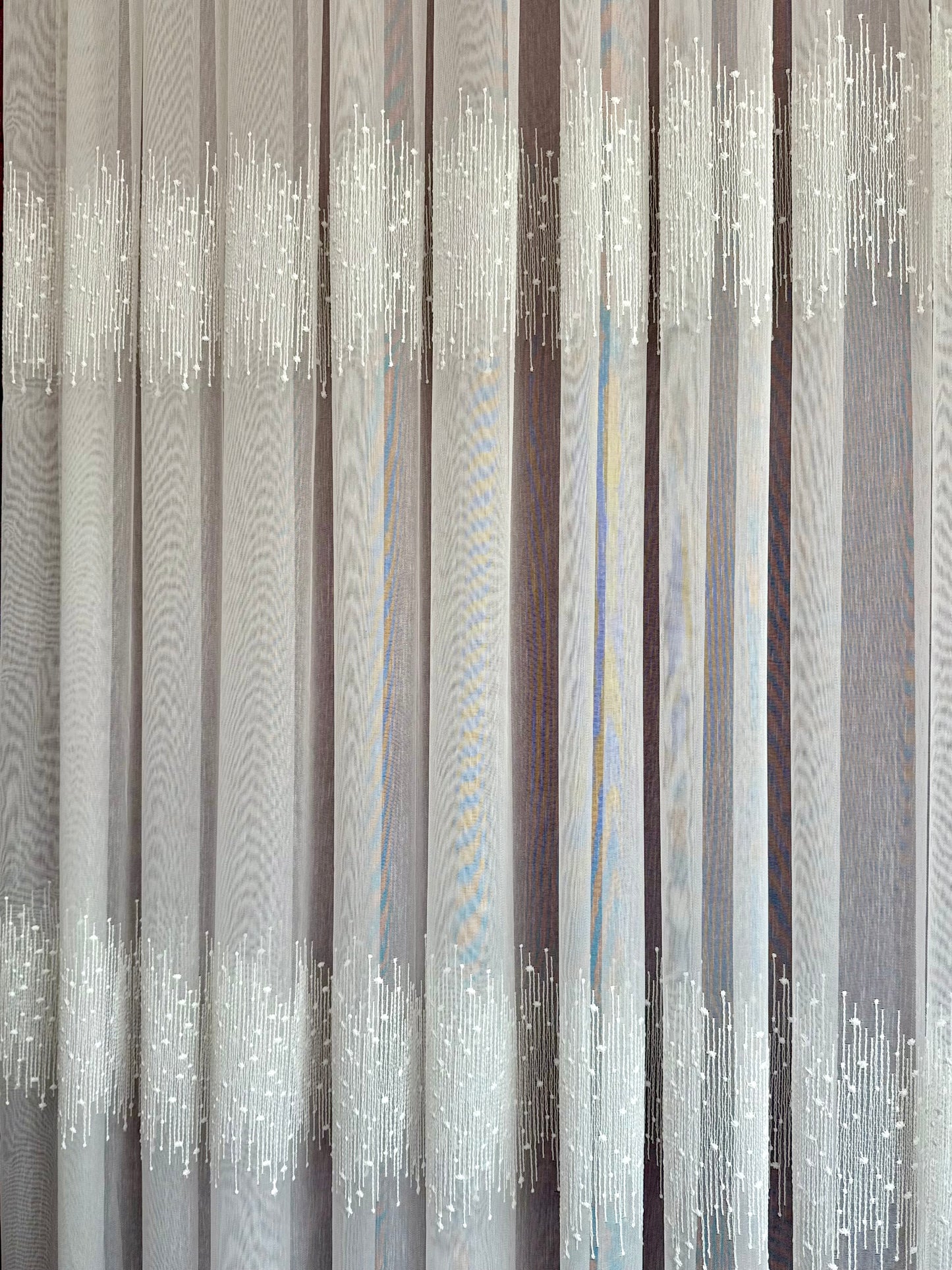 Şerit İşlemeli Nokta Detaylı Zarif Tül Perde