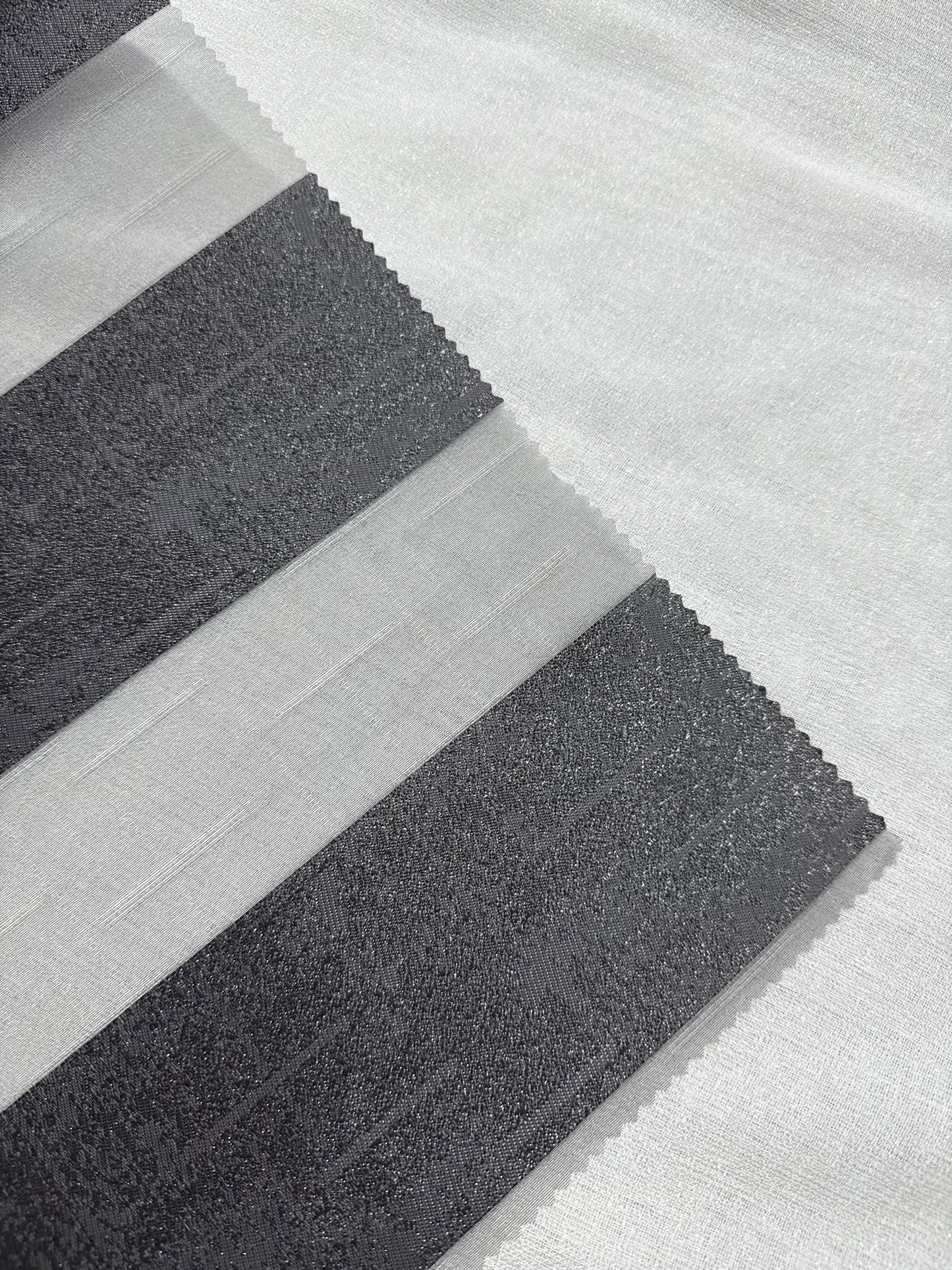 BHN307 Zebra Stor Perde