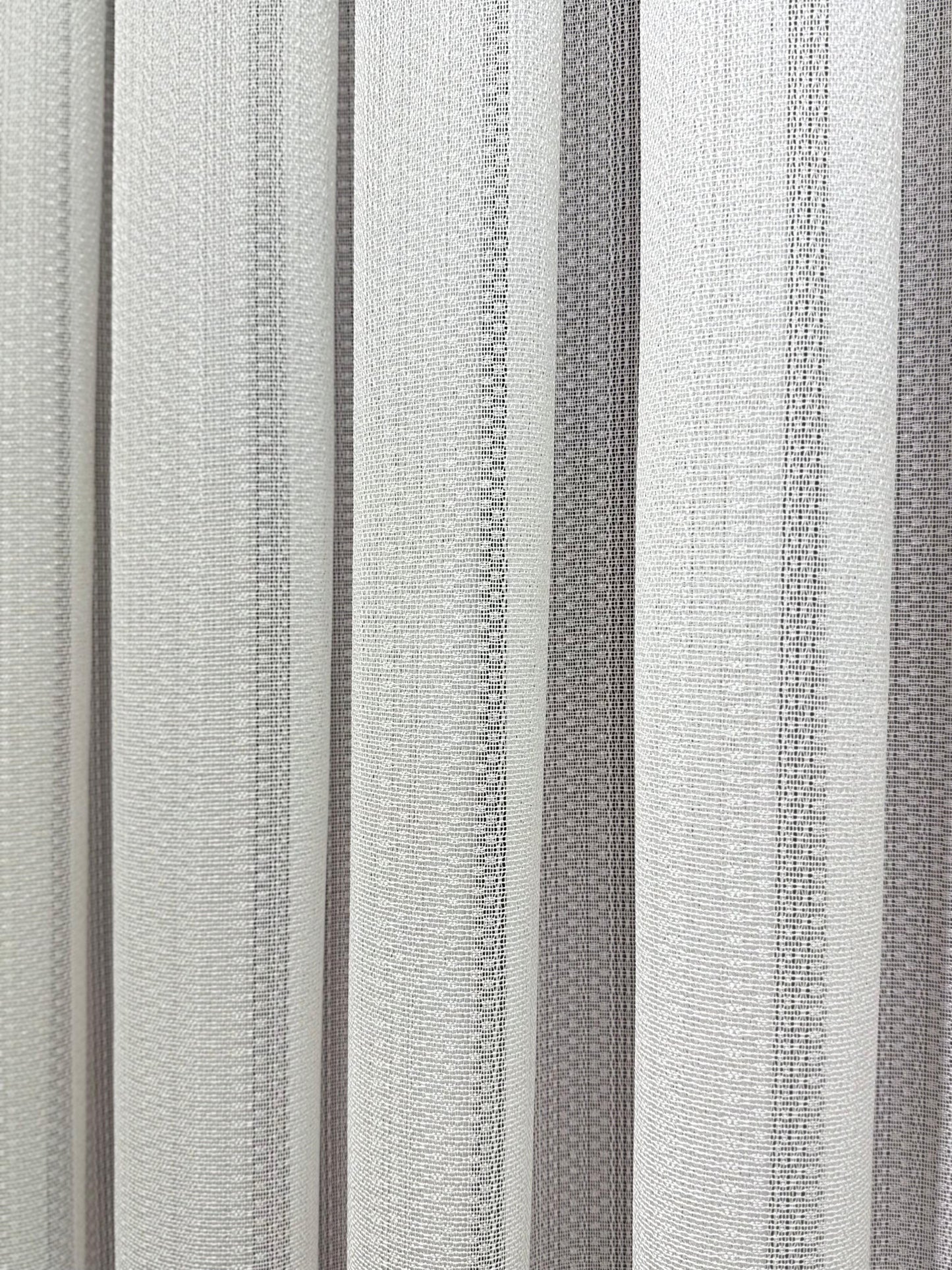 Hasır Desenli Tül Perde – Çizgili Modern Tasarım
